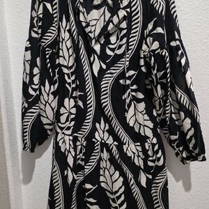 Black and White Leaf Print Loose Mini Dress